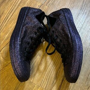 Converse Sparkly Purple Black Women's Sneakers 9 Women’s/7 Mens Like New